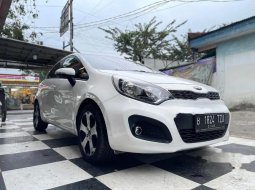 Mobil Kia Rio 2012 dijual, DKI Jakarta 2