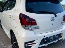 Daihatsu Ayla R 2019 5