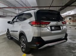 Toyota Rush TRD Sportivo AT 2019 Putih 3