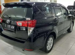 Toyota Kijang Innova 2016 5