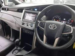 Toyota Kijang Innova 2016 8