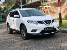 Nissan X-Trail 2.5 AT Putih 2014 2