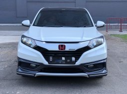 Honda HR-V E Mugen AT Putih 2017