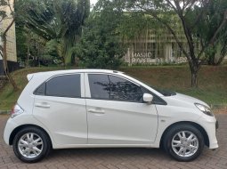 Honda Brio E 2016 Putih 10