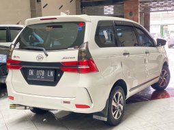 Daihatsu Xenia R 2019 Putih 2