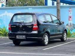 Nissan Grand Livina XV Ultimate 2011 Hitam 4