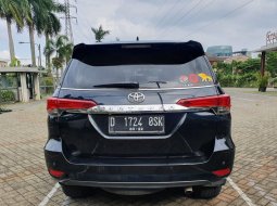 Toyota Fortuner 2.4 VRZ AT 2017 3