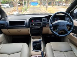 Isuzu Panther 2.5 Grand Touring Turbo MT 2018 / 2017 White On Beige Mulus Terawat TDP 65Jt 7