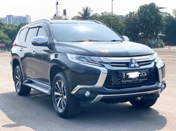 PAJERO DAKAR 4X2 AT HITAM 2017 DISKON MOBIL TERBAIK HANYA DI SINI!!! 3