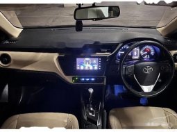 DKI Jakarta, Toyota Corolla Altis V 2018 kondisi terawat 1