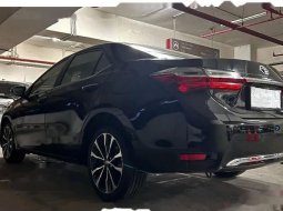 DKI Jakarta, Toyota Corolla Altis V 2018 kondisi terawat 8