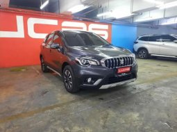 DKI Jakarta, Suzuki SX4 S-Cross 2019 kondisi terawat 4