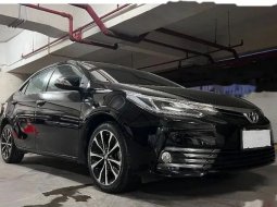 DKI Jakarta, Toyota Corolla Altis V 2018 kondisi terawat 5