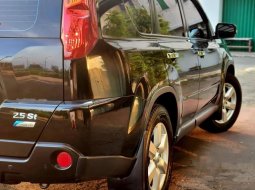 Jawa Barat, jual mobil Nissan X-Trail ST 2010 dengan harga terjangkau 3