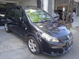 Jawa Timur, jual mobil Suzuki SX4 Cross Over 2010 dengan harga terjangkau 2