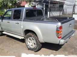 Jual Mazda BT-50 2.5 Basic 2010 harga murah di Jawa Timur 2