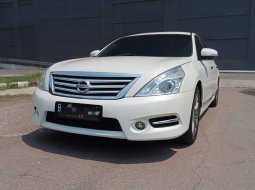 Nissan Teana 250XV AT Putih 2013 2