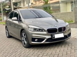 BMW 2 Series 218i AT Silver 2015 2