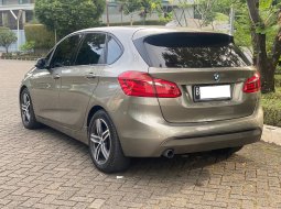BMW 2 Series 218i AT Silver 2015 6