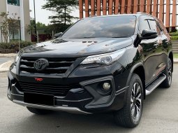 Toyota Fortuner VRZ TRD 2018/2019 Diesel/Solar DP Minim