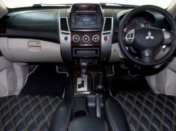 JUAL Mitsubishi Pajero Sport 2.5 Dakar 4x4 AT 2014 Hitam 9