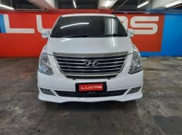 Jawa Barat, jual mobil Hyundai H-1 Elegance 2012 dengan harga terjangkau 7