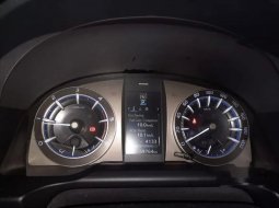 Jual mobil Toyota Kijang Innova V 2018 bekas, DKI Jakarta 5