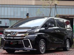 Mobil Toyota Vellfire 2017 ZG terbaik di DKI Jakarta 5