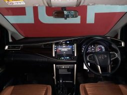 Jual mobil Toyota Kijang Innova V 2018 bekas, DKI Jakarta 3