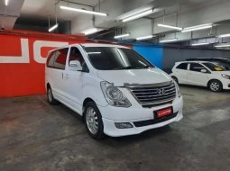 Jawa Barat, jual mobil Hyundai H-1 Elegance 2012 dengan harga terjangkau