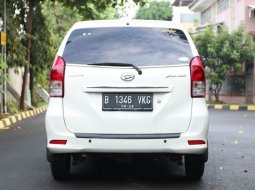 Daihatsu Xenia M 2015 4