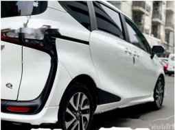 DKI Jakarta, jual mobil Toyota Sienta Q 2017 dengan harga terjangkau 4