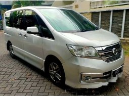 Nissan Serena 2013 Jawa Timur dijual dengan harga termurah 6