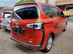 Toyota Sienta G MT 2016 5