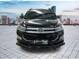 Jual Toyota Kijang Innova V 2019 harga murah di Jawa Timur