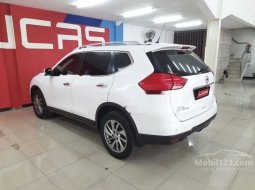 Mobil Nissan X-Trail 2016 2.5 dijual, DKI Jakarta 6