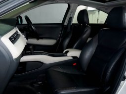 JUAL Honda HR-V 1.8 Prestige AT 2015 Silver 7
