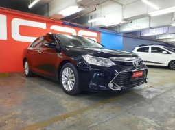 Mobil Toyota Camry 2018 V dijual, Jawa Barat 5