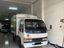 Isuzu Elf Truck Diesel 2001 Sedan 1