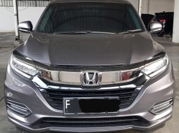 Honda HRV Prestige A/T ( Matic ) 2019/ 2020 Abu2 Km 33rban Mulus Gress Siap Pakai