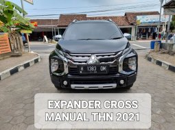 Mitsubishi Xpander Cross MT 2021 Hitam 1