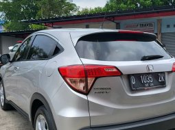 Honda HR-V E CVT 2015 5