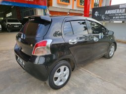 Toyota Yaris J 2008 5