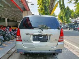 Jual mobil bekas murah Toyota Kijang Innova G 2005 di Jawa Timur 8