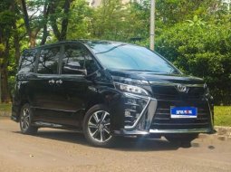 Jual Toyota Voxy 2018 harga murah di DKI Jakarta 3