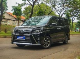 Jual Toyota Voxy 2018 harga murah di DKI Jakarta 2