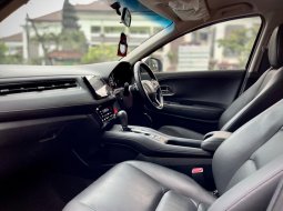 Honda HR-V E Special Edition 2019 Putih 6