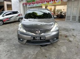 Jawa Barat, Nissan Grand Livina XV 2014 kondisi terawat 3