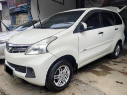 Daihatsu Xenia R Deluxe 1.3 A/T 2014 DP18 2