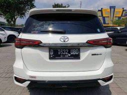 Toyota Fortuner TRD 1